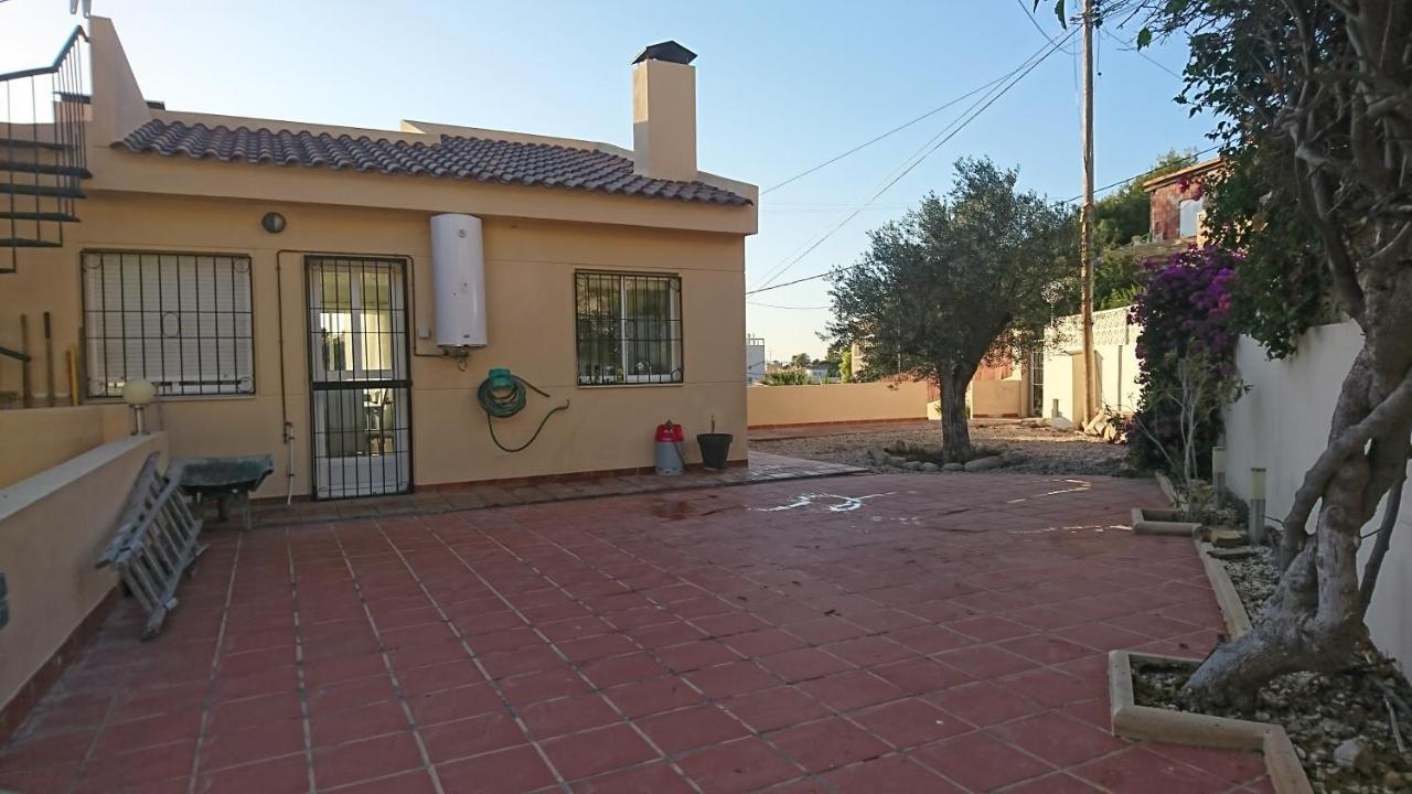 Guesthouse En Coveta Fuma- El Campello Exterior foto